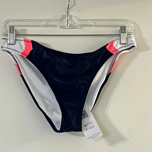 NWT Cupshe swim bottomss- size M - Picture 1 of 4